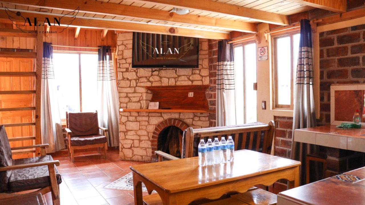 צ'יגנהופאן Hotel Y Cabanas Alan מראה חיצוני תמונה