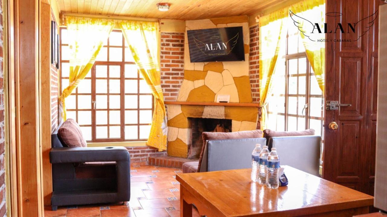 צ'יגנהופאן Hotel Y Cabanas Alan מראה חיצוני תמונה