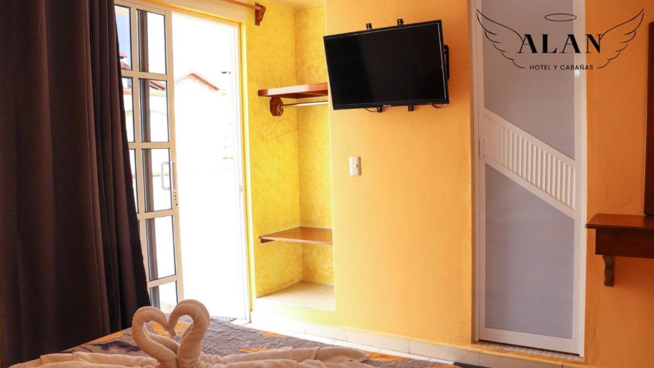 צ'יגנהופאן Hotel Y Cabanas Alan מראה חיצוני תמונה