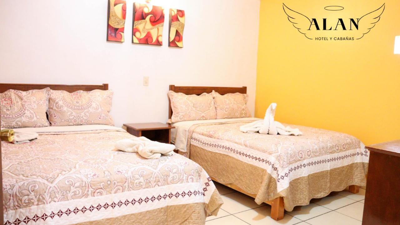 צ'יגנהופאן Hotel Y Cabanas Alan מראה חיצוני תמונה