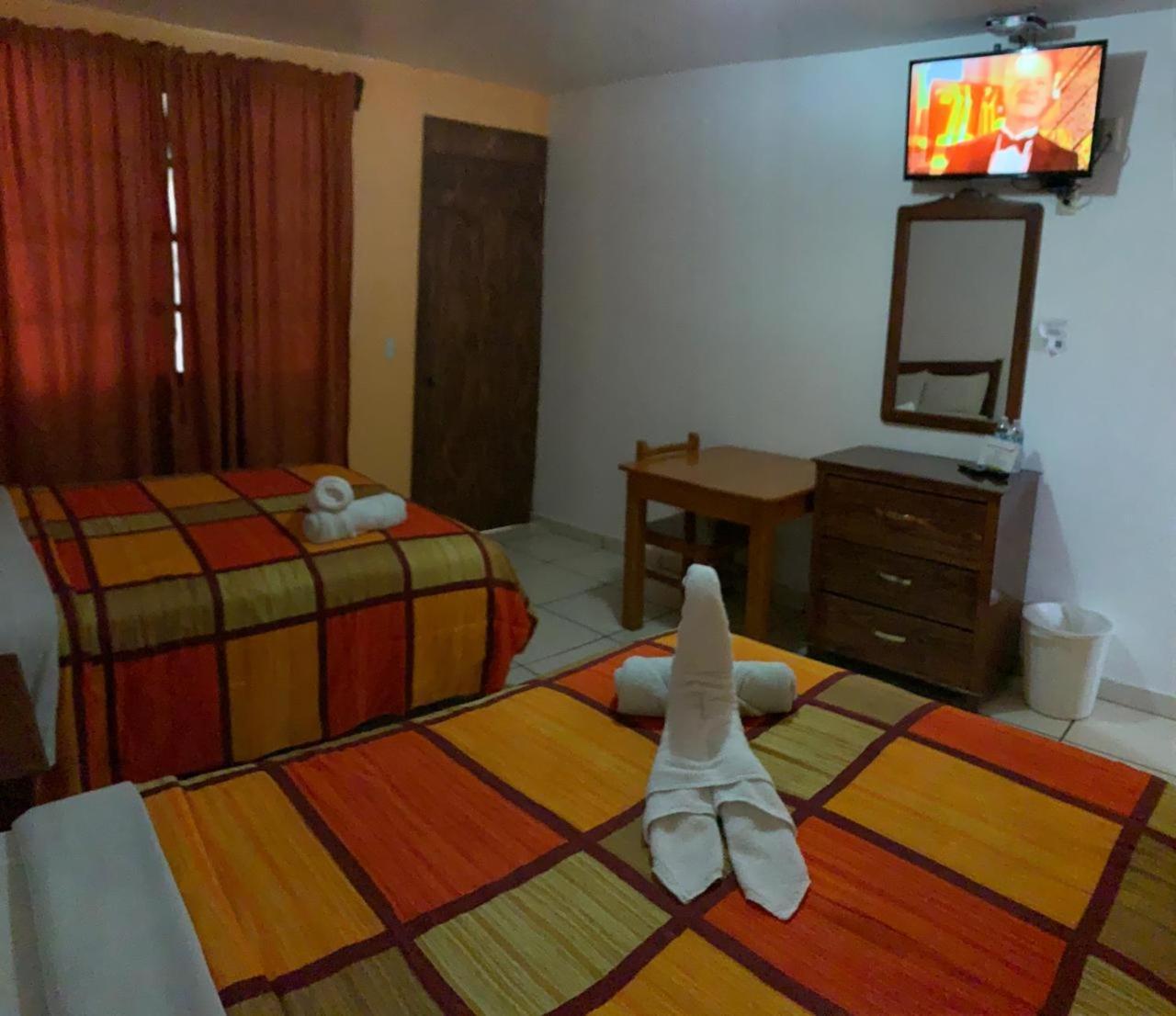 צ'יגנהופאן Hotel Y Cabanas Alan מראה חיצוני תמונה
