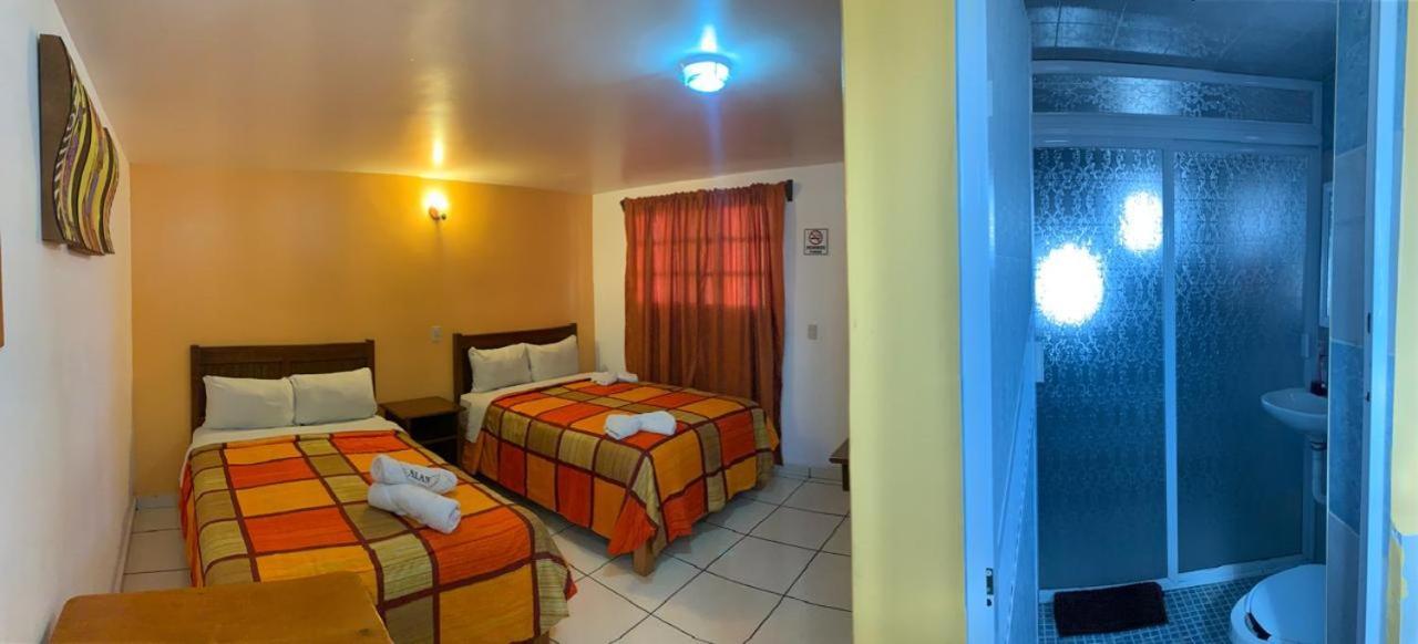 צ'יגנהופאן Hotel Y Cabanas Alan מראה חיצוני תמונה